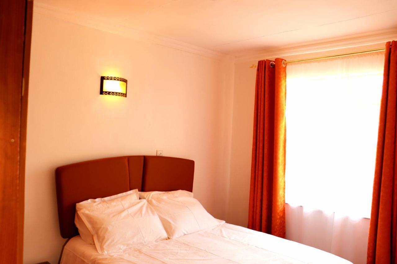 Silent Sky Homestay Near Jkia Airport & Sgr Nairobi Exteriör bild