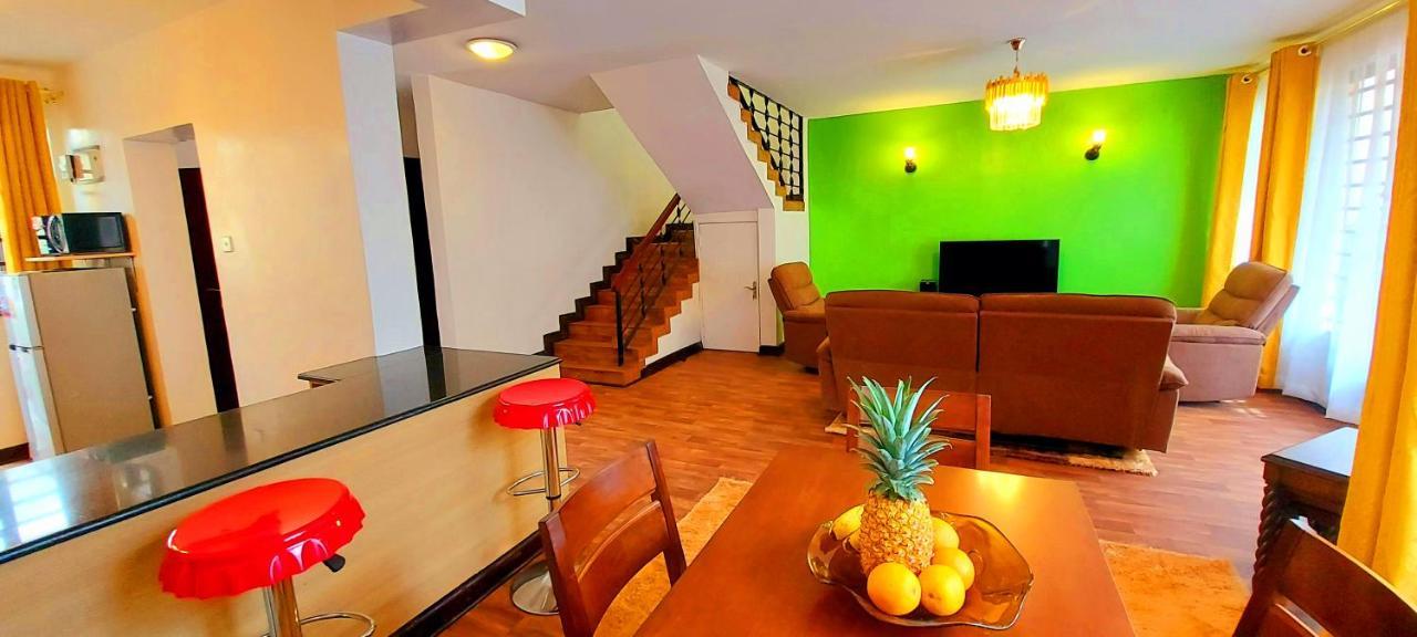 Silent Sky Homestay Near Jkia Airport & Sgr Nairobi Exteriör bild